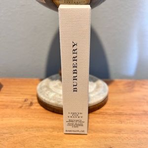 New lip color by Burberry